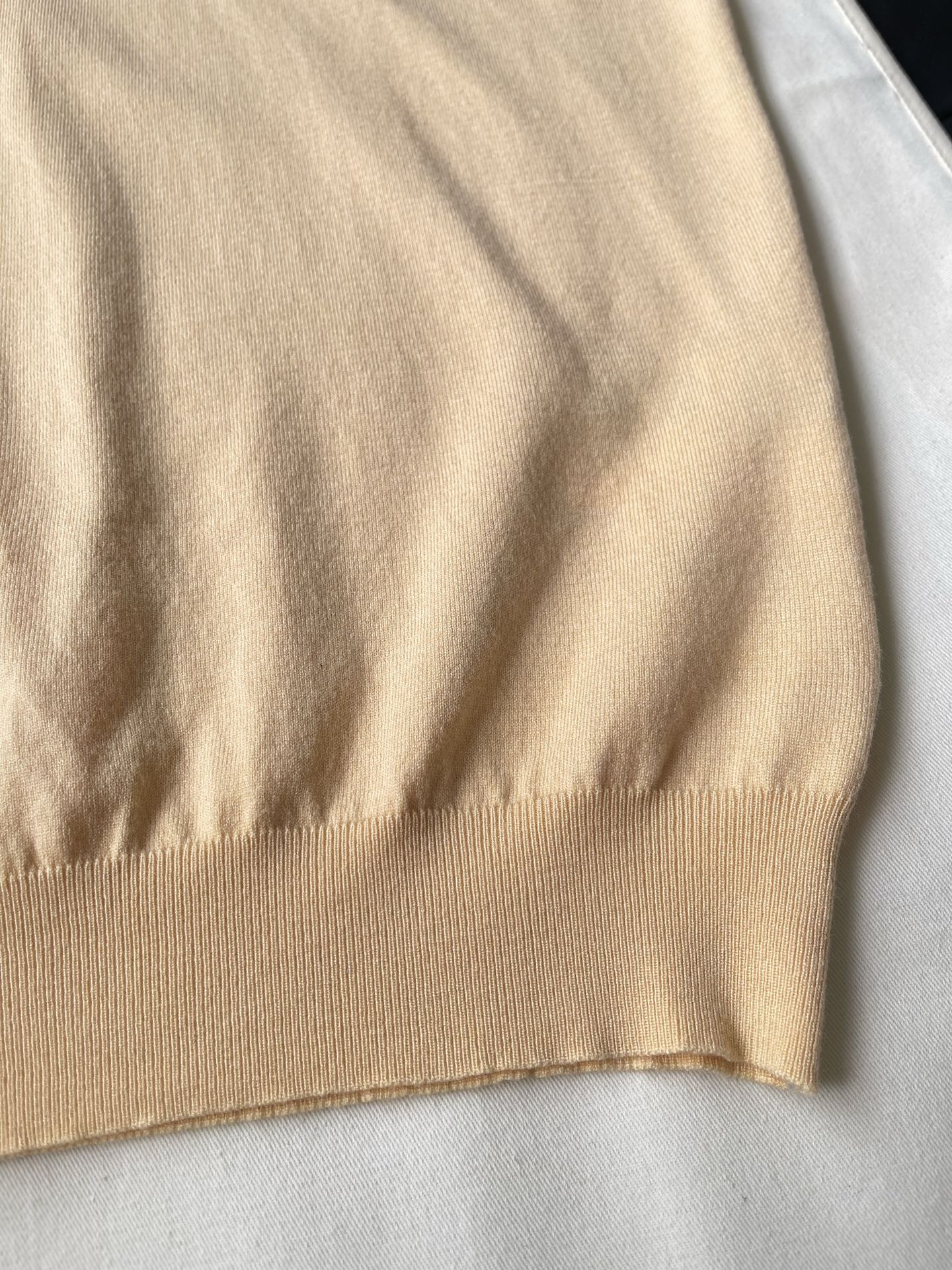 Script-Logo Short-Sleeve Knit Top — product photograph