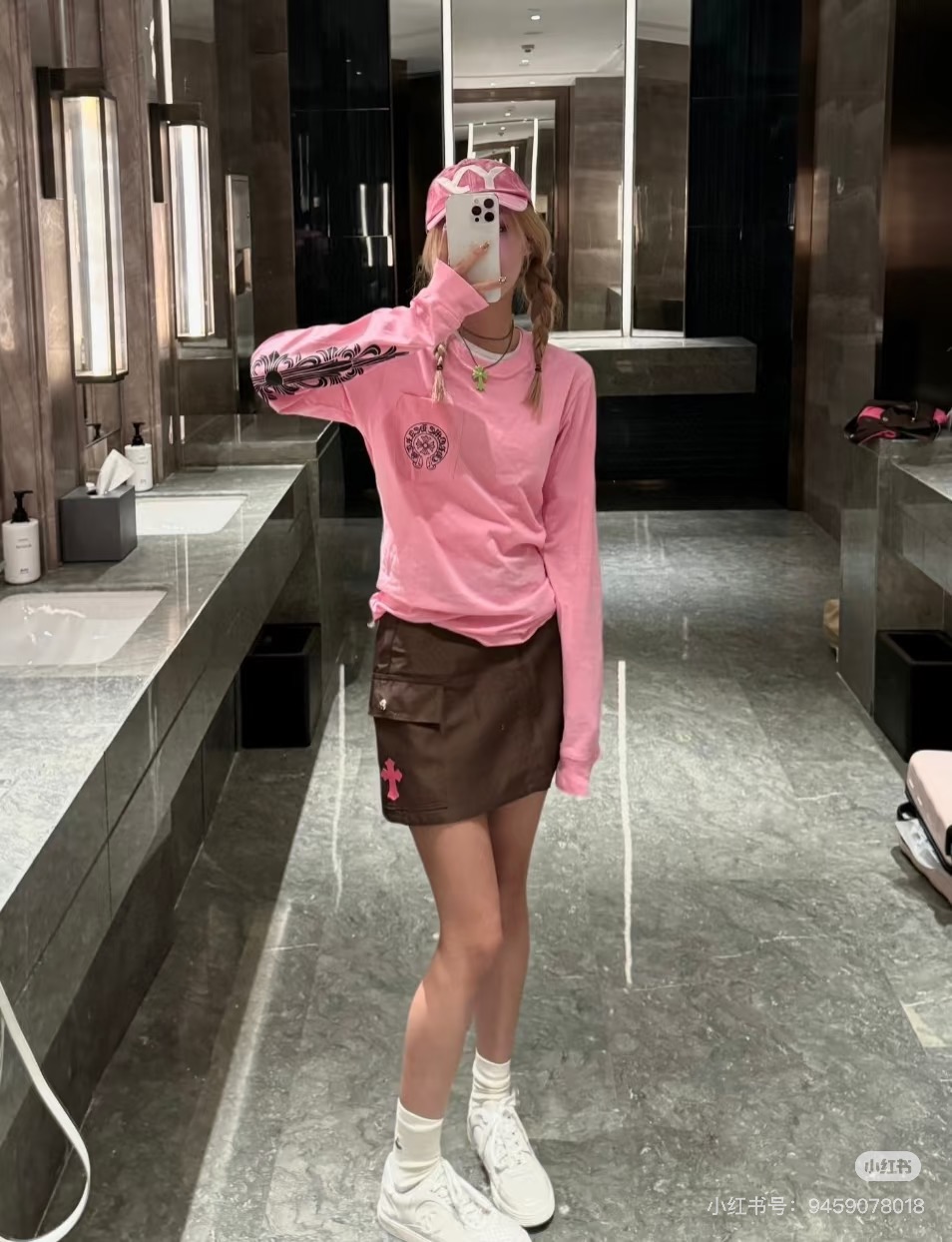 Pink Floral-Sleeve Pocket Long-Sleeve T-Shirt — product photograph