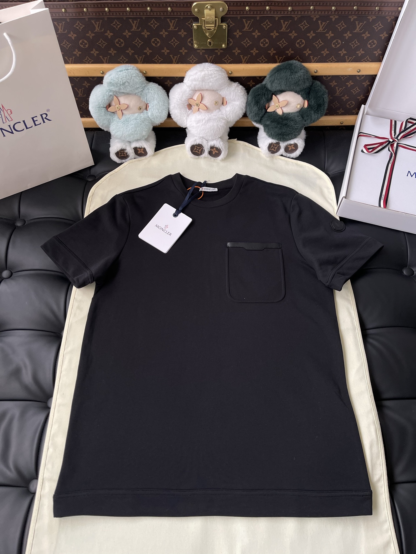 Zip-Pocket Crewneck T-Shirt — product photograph