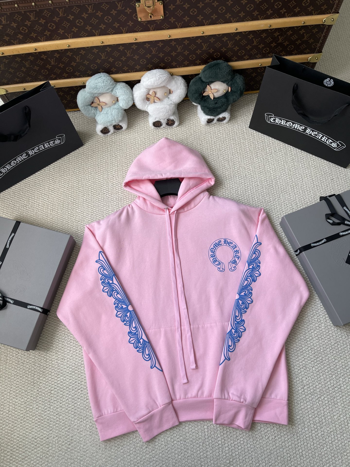 Blue-Horseshoe Pink Zip Hoodie — product photograph